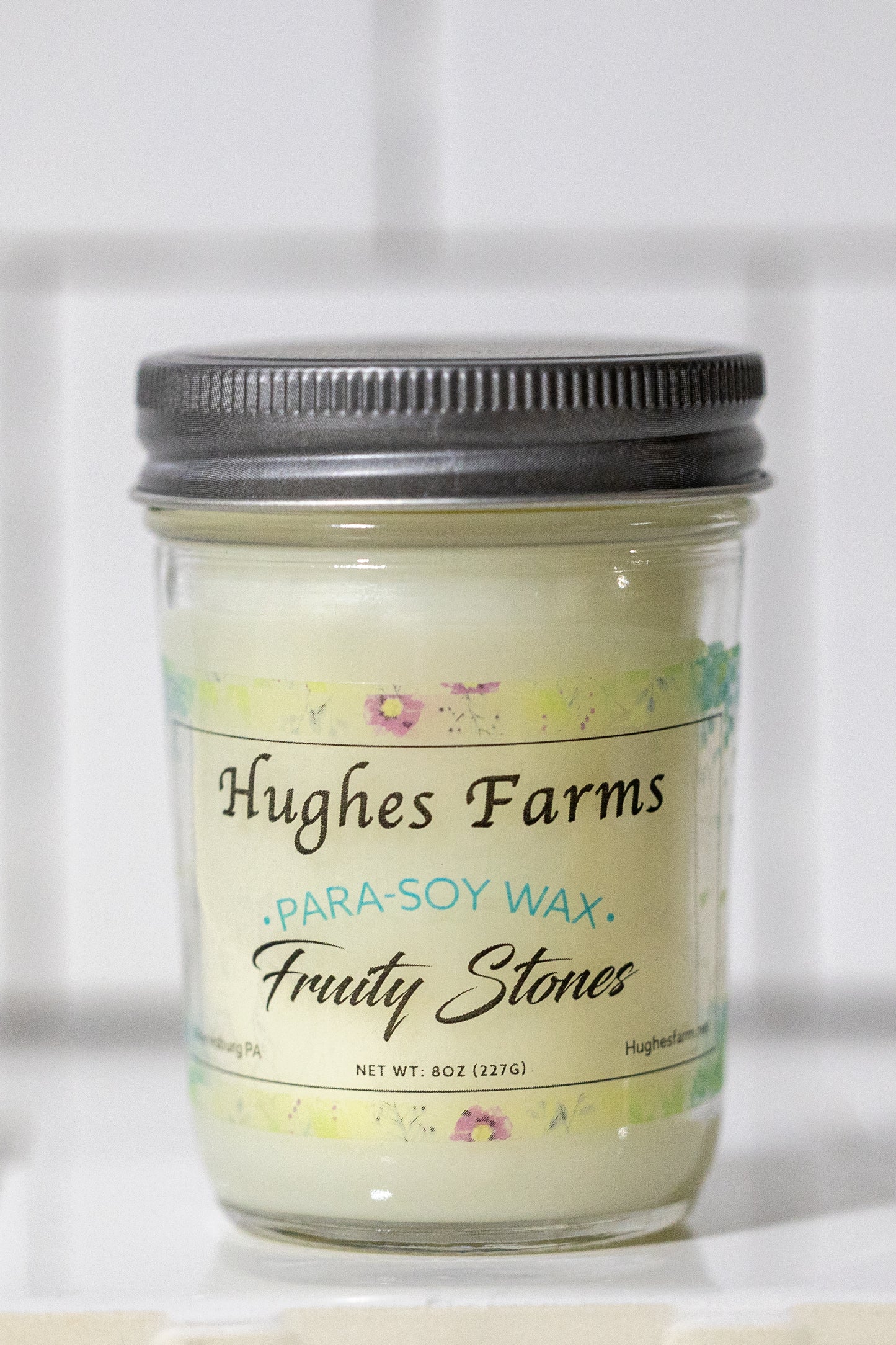 8oz Candle - Fruity Stones