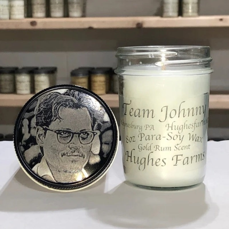 8oz Candle - Team Johnny - Gold Rum - with Johnny Lid